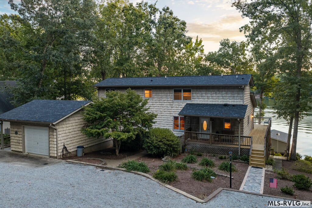Residential/Vacation at 1463 Great Creek Drive, La Crosse VA 23950, photo 4 of 84