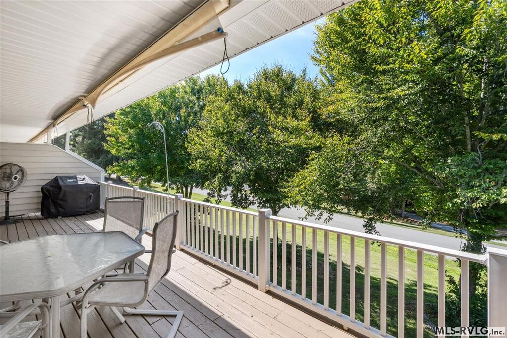 Townhouse/Condo at 124 Waterview Dr South #91, Henrico NC 27842, photo 11 of 75