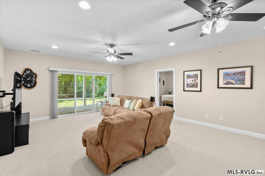 Townhouse/Condo at 124 Waterview Dr South #91, Henrico NC 27842, photo 20 of 75