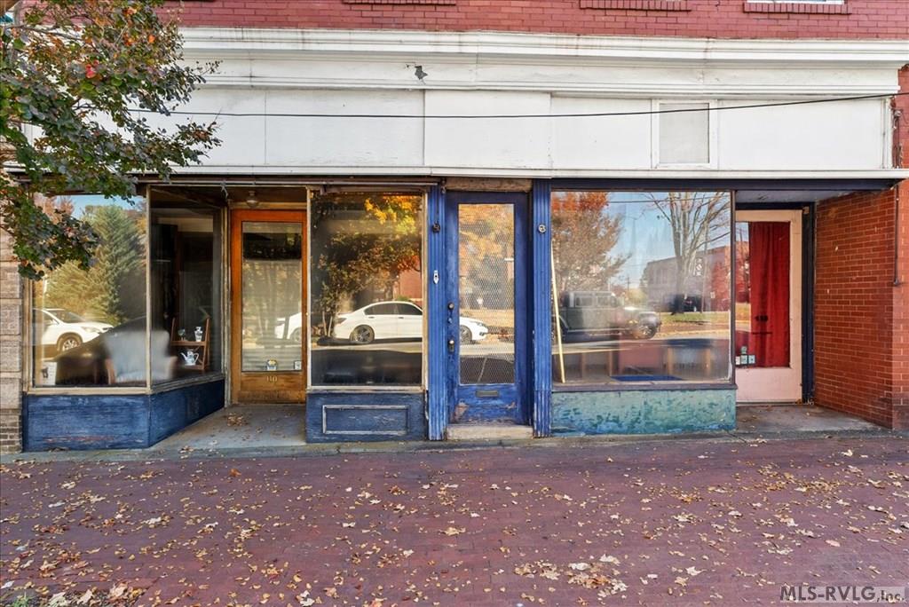 Commercial at 110-116 South Main Street, Warrenton NC 27589, photo 4 of 39