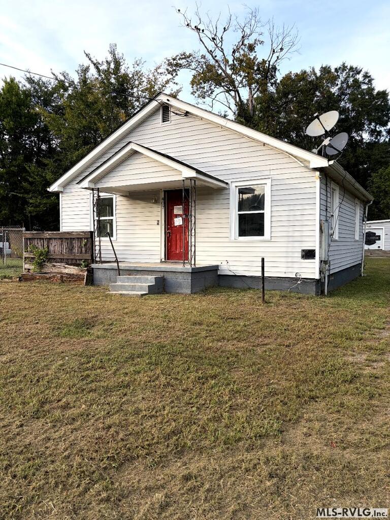 407 Cleveland Avenue, Emporia VA 23847