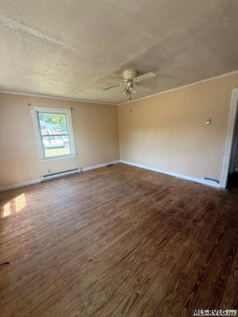 Residential/Vacation at 407 Cleveland Avenue, Emporia VA 23847, photo 11 of 12