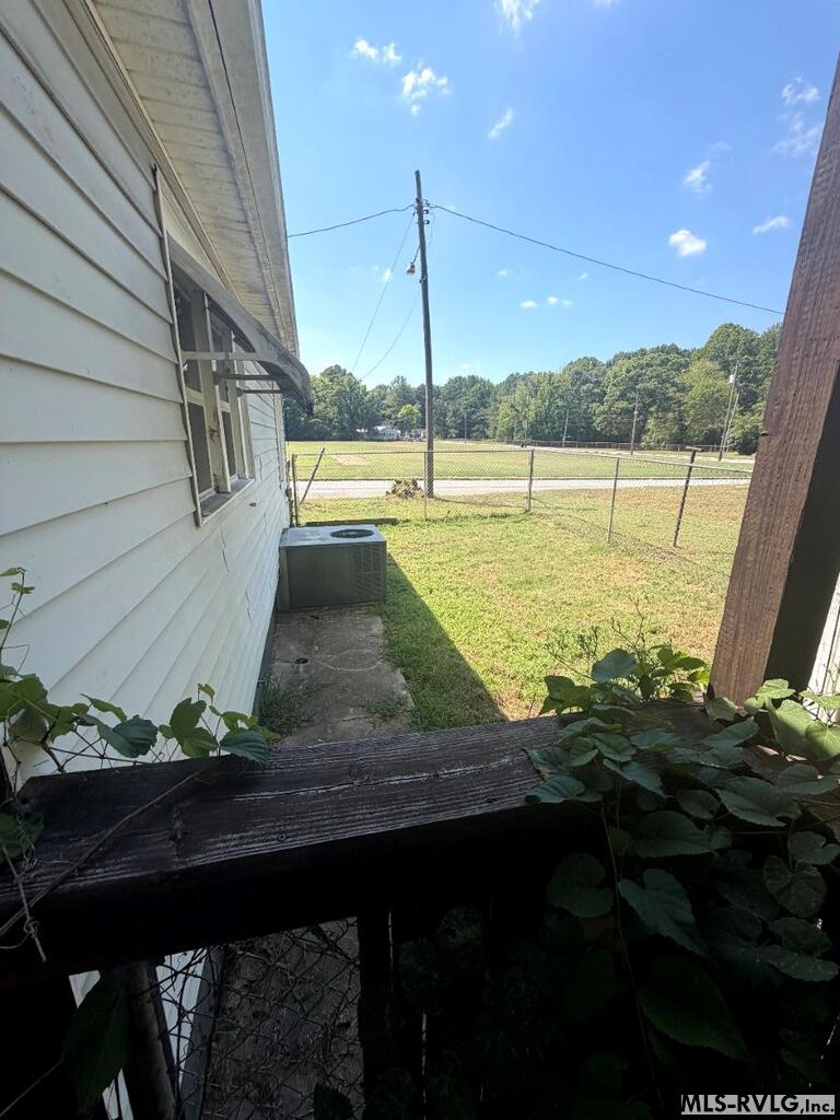 Residential/Vacation at 407 Cleveland Avenue, Emporia VA 23847, photo 2 of 12