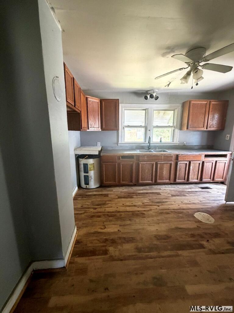 Residential/Vacation at 407 Cleveland Avenue, Emporia VA 23847, photo 8 of 12
