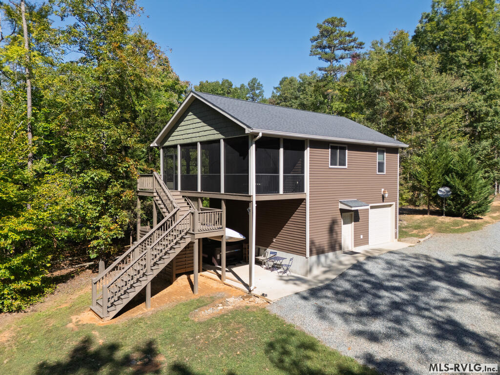 Residential/Vacation at 179 Sunset Blvd, Clarksville VA 23927, photo 4 of 37