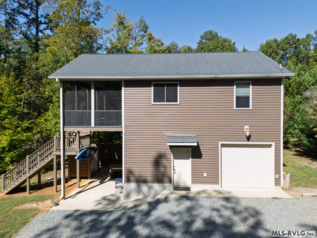 Residential/Vacation at 179 Sunset Blvd, Clarksville VA 23927, photo 5 of 37