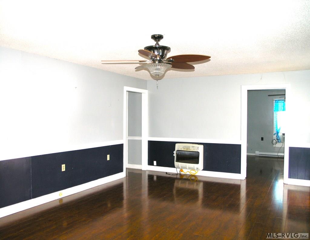 FAMILY ROOM A - 913 Nashville Road, Rocky Mount NC 27803