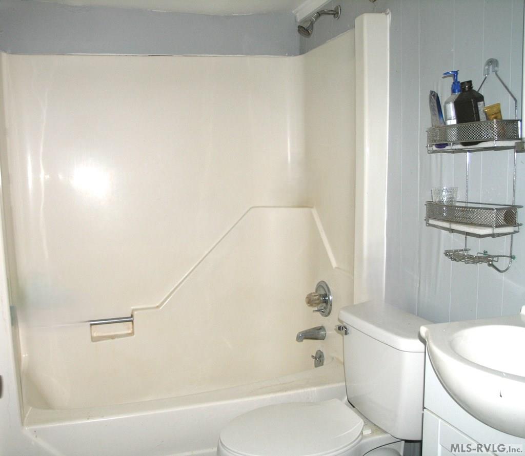 FULL BATHROOM - 913 Nashville Road, Rocky Mount NC 27803