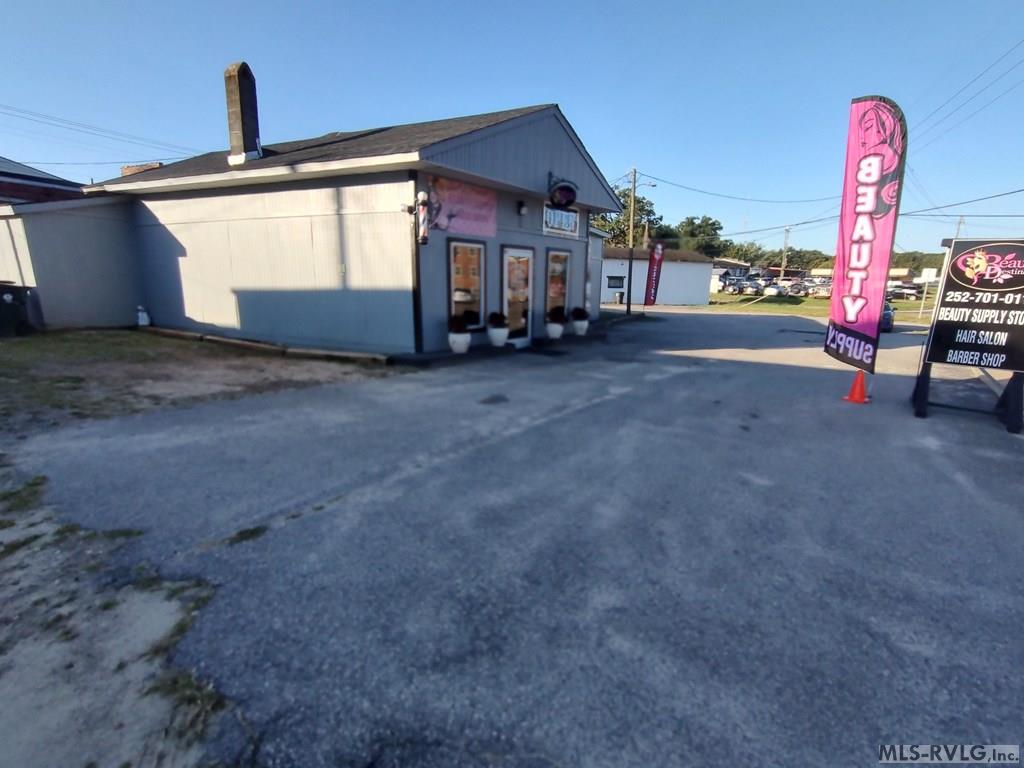Commercial at 502 Us Highway 1, Norlina NC 27563, photo 6 of 27