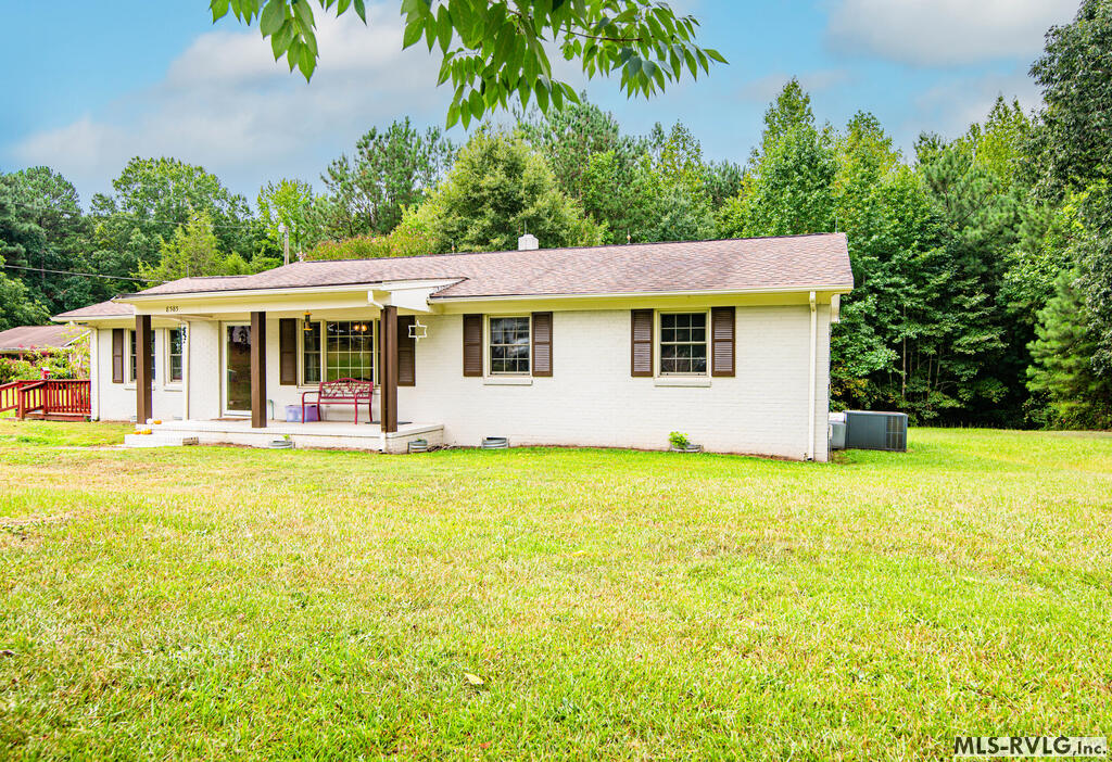 Residential/Vacation at 8585 U.s. Hwy 158, Littleton NC 27850, photo 2 of 53