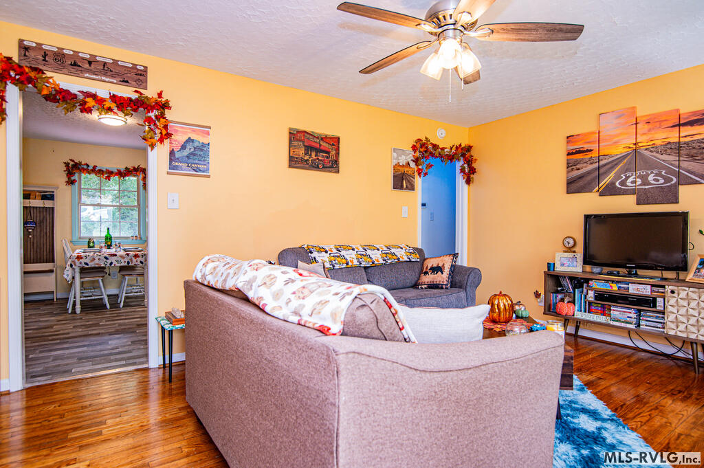 Residential/Vacation at 8585 U.s. Hwy 158, Littleton NC 27850, photo 5 of 53