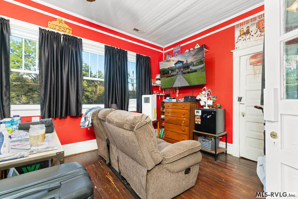 Residential/Vacation at 220 Mosby Ave, Littleton NC 27850, photo 35 of 61