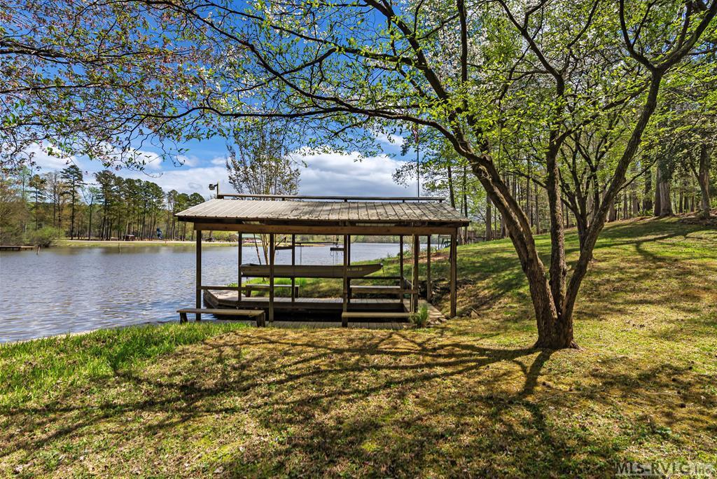 796 Tanglewood Drive, Bracey VA 23919