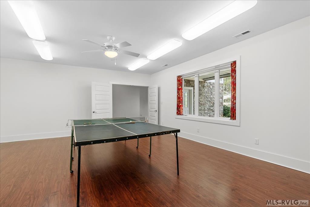 Residential/Vacation at 796 Tanglewood Drive, Bracey VA 23919, photo 68 of 105