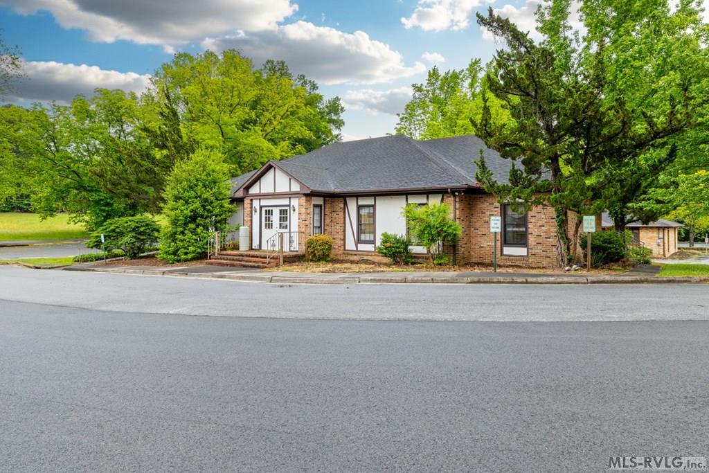 Commercial at 413 Bracey Lane, South Hill VA 23970, photo 31 of 39