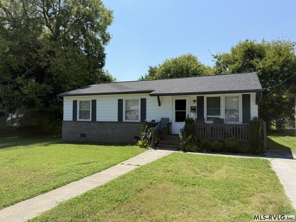 204 Ruffin St, Emporia VA 23847