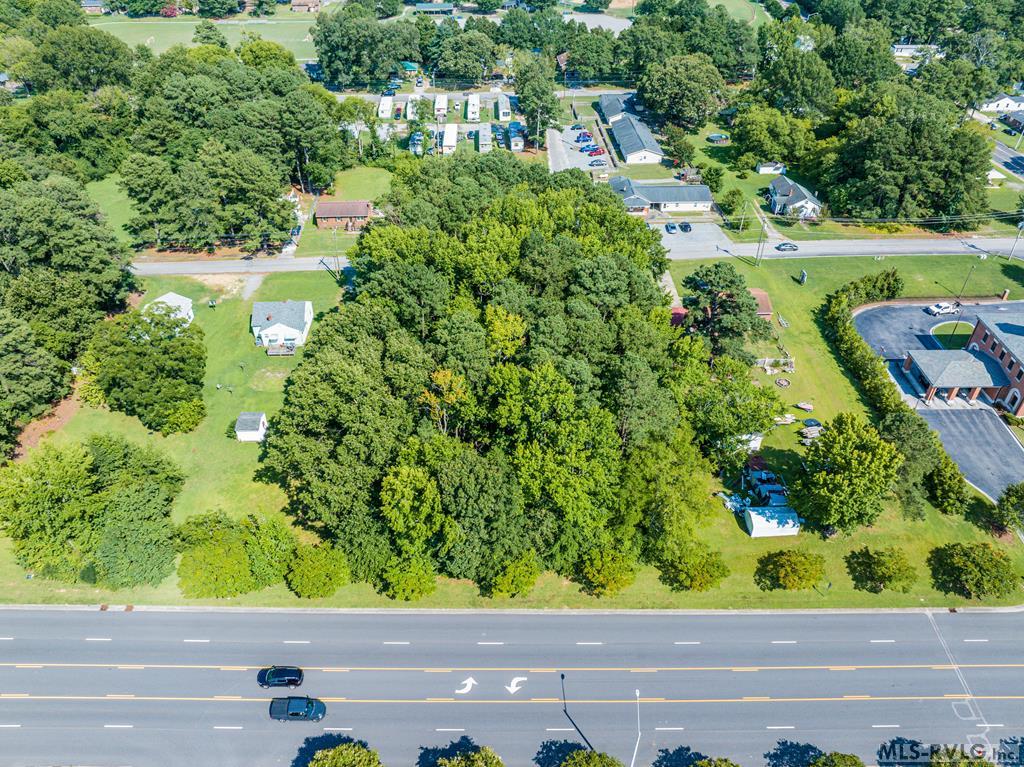 319 Summitt Ave (old Farm Road), Roanoke Rapids NC 27870