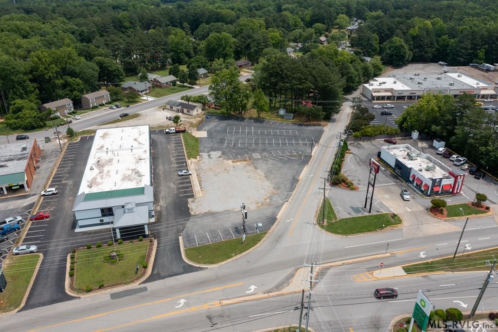 Commercial at 625 E Atlantic St, South Hill VA 23970, photo 11 of 21