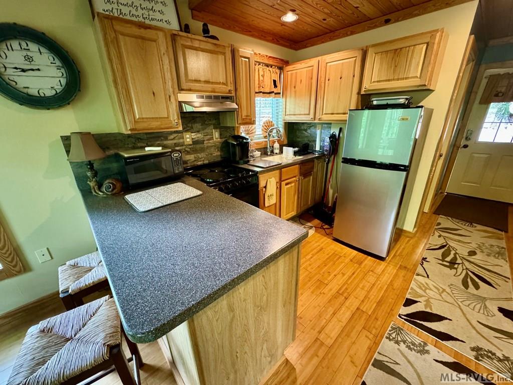 The Kitchen - 72 Pocahantas Lane, Clarksville VA 23927