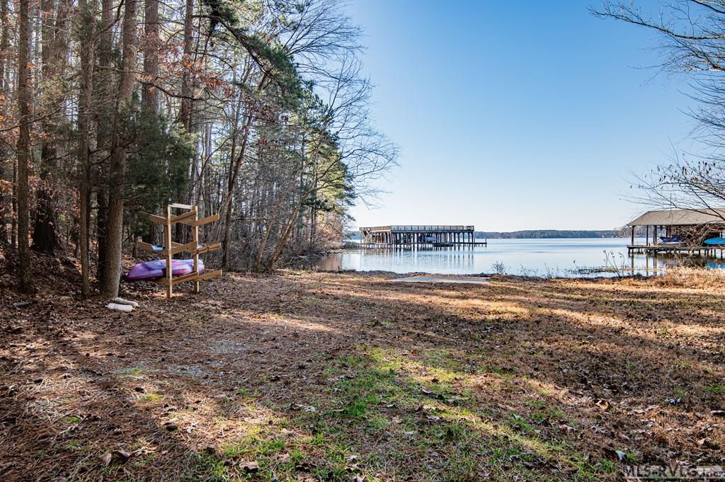Boat ramp - 0 Champion Dr., Henrico NC 27845