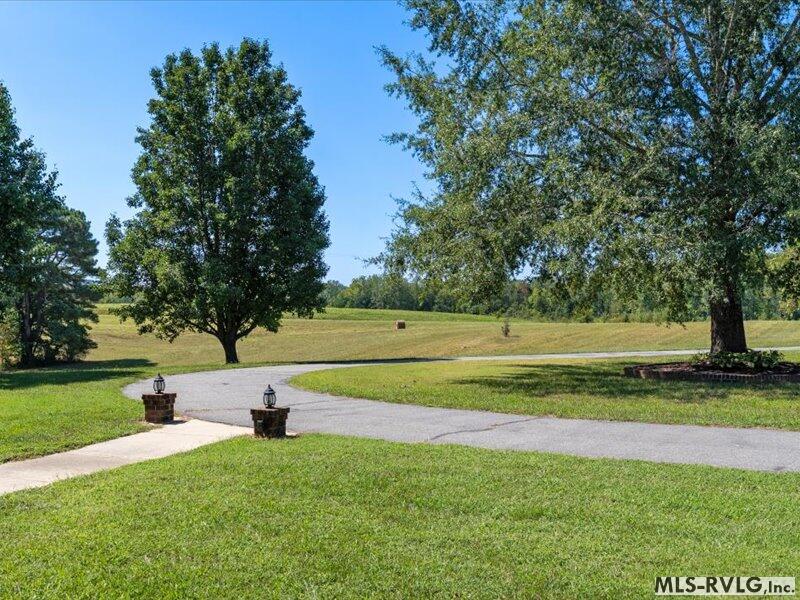 Residential/Vacation at 1032 Boxwood Rd, South Hill VA 23970, photo 26 of 88
