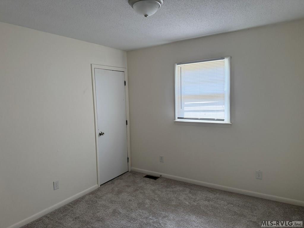 Residential/Vacation at 224 Hamilton Street, Roanoke Rapids NC 27870, photo 4 of 8