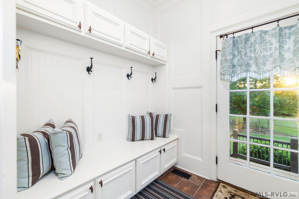 Mudroom, A glass-paneled door allows ample natural light to fill the room. - 381 West Bend Dr., Gasburg VA 23857