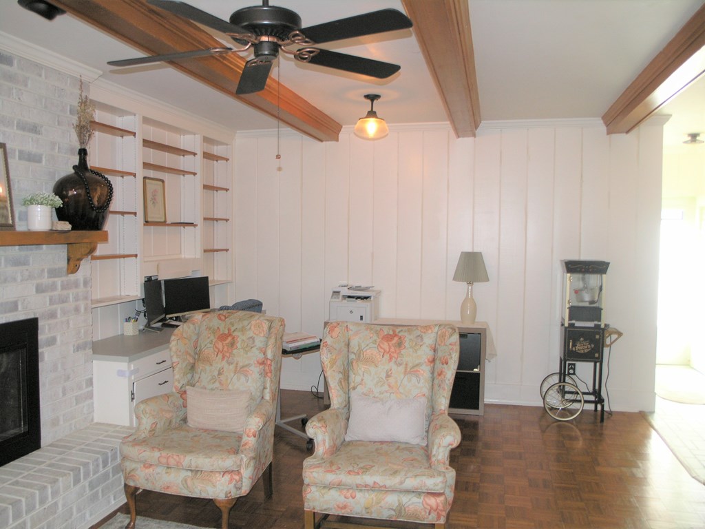Residential/Vacation at 500 Raleigh Street, Roanoke Rapids NC 27870, photo 10 of 45