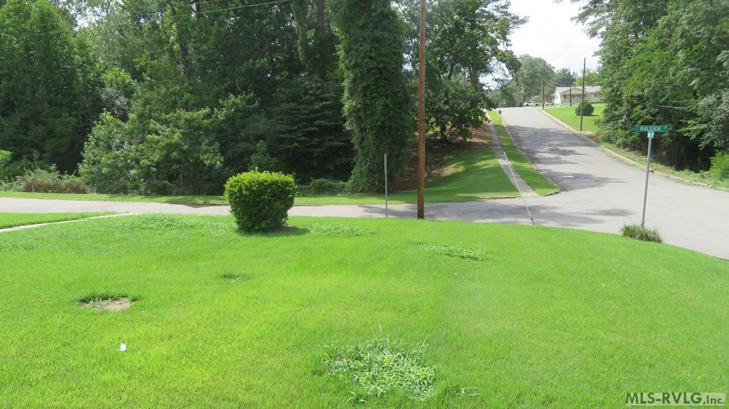 Residential/Vacation at 500 Raleigh Street, Roanoke Rapids NC 27870, photo 33 of 45