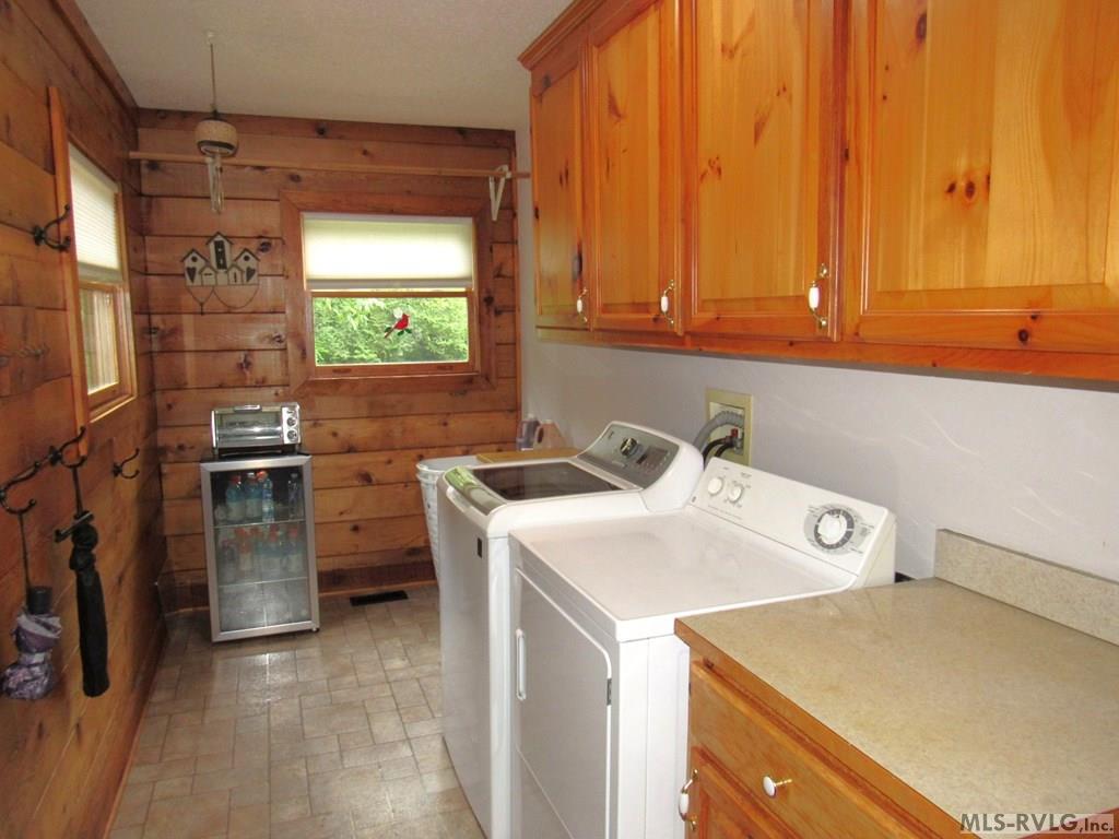 Residential/Vacation at 1159 Flemingtown Road, Henderson NC 27537, photo 15 of 62