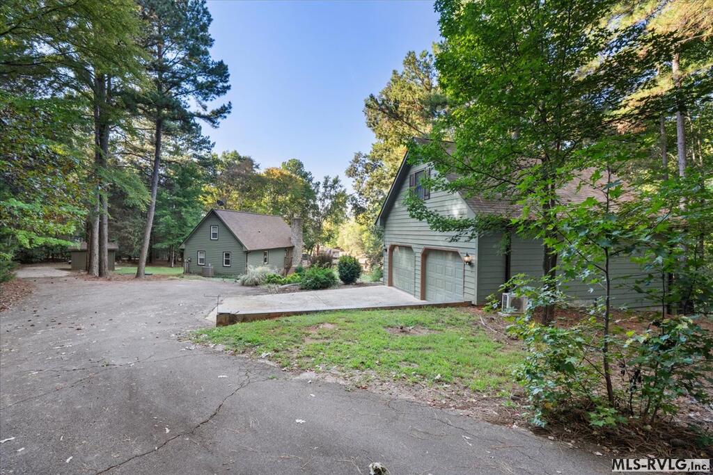 Residential/Vacation at 62 Moseley Drive, Ebony VA 23845, photo 20 of 65