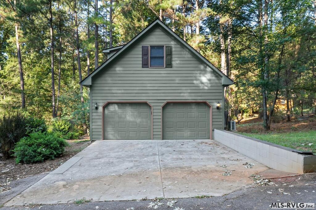 Residential/Vacation at 62 Moseley Drive, Ebony VA 23845, photo 48 of 65
