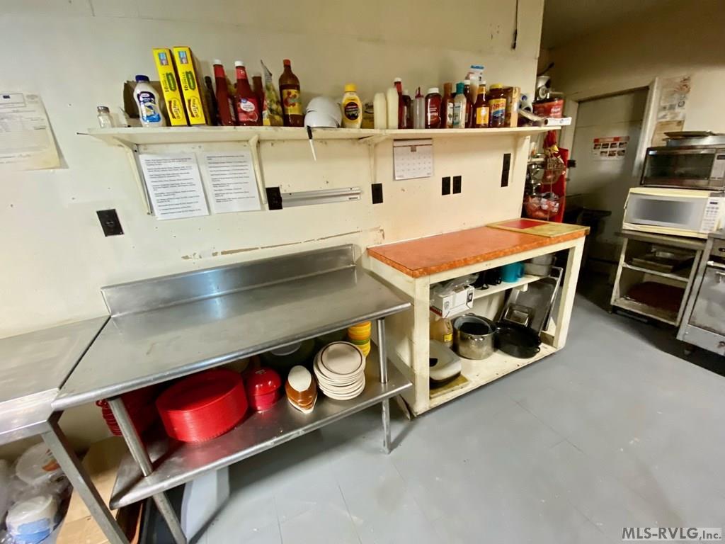 Commercial at 8059 Florence Avenue, Virgilina VA 24598, photo 10 of 19