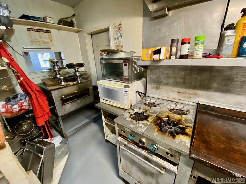 Commercial at 8059 Florence Avenue, Virgilina VA 24598, photo 11 of 19