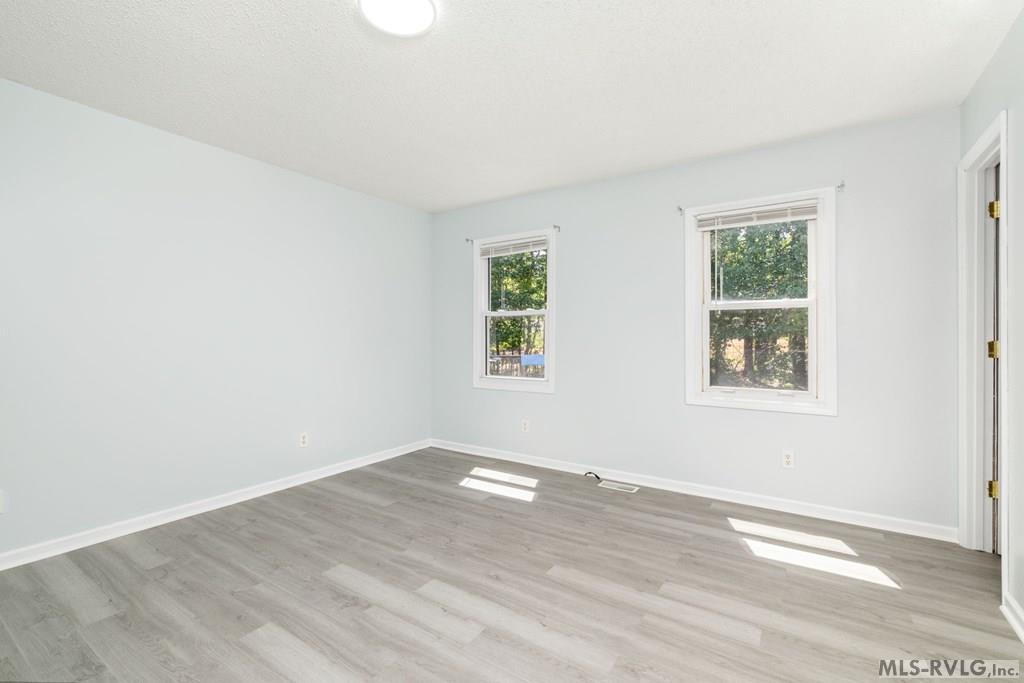 Residential/Vacation at 113 Parkside Ct, Littleton NC 27850, photo 22 of 58