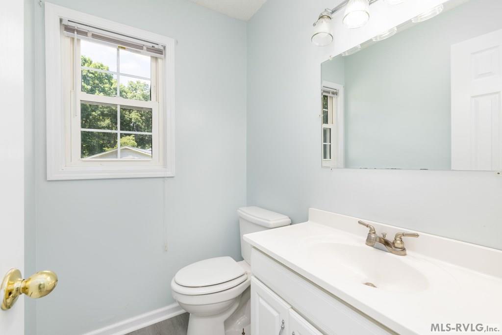 Residential/Vacation at 113 Parkside Ct, Littleton NC 27850, photo 25 of 58