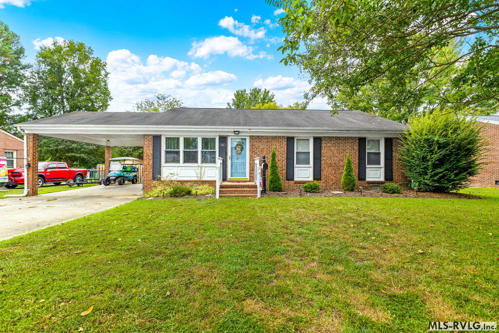 Residential/Vacation at 1103 E. 7th St, Roanoke Rapids NC 27870, photo 3 of 42