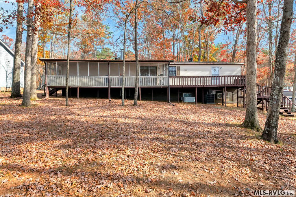Residential/Vacation at 147 Crane Drive, Henrico NC 27842, photo 19 of 47