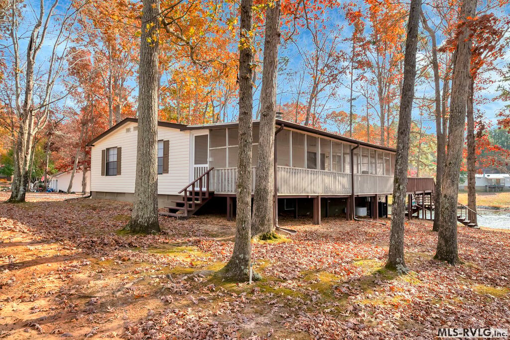 Residential/Vacation at 147 Crane Drive, Henrico NC 27842, photo 20 of 47