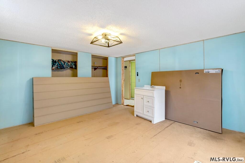 Residential/Vacation at 147 Crane Drive, Henrico NC 27842, photo 27 of 47