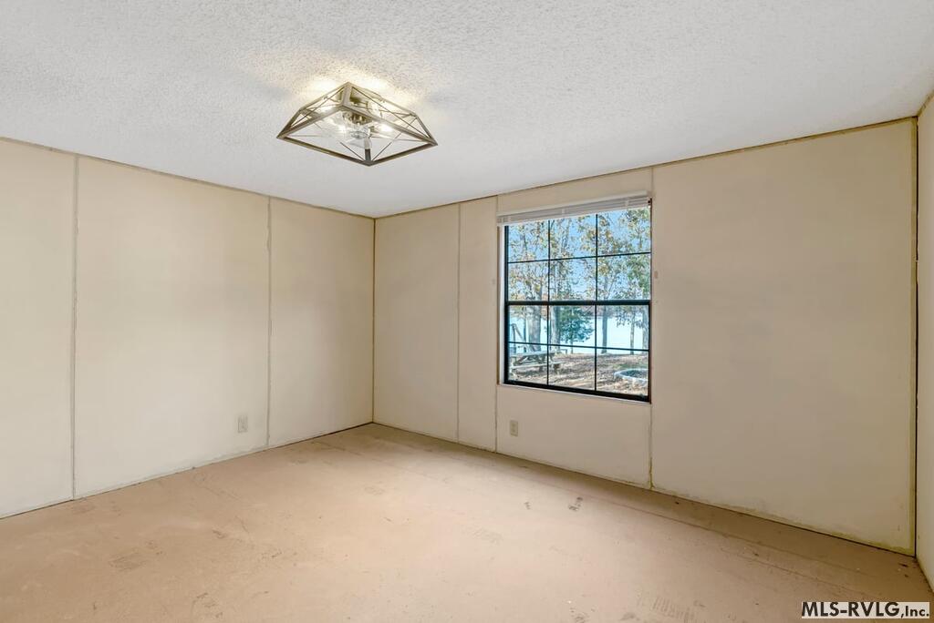 Residential/Vacation at 147 Crane Drive, Henrico NC 27842, photo 32 of 47