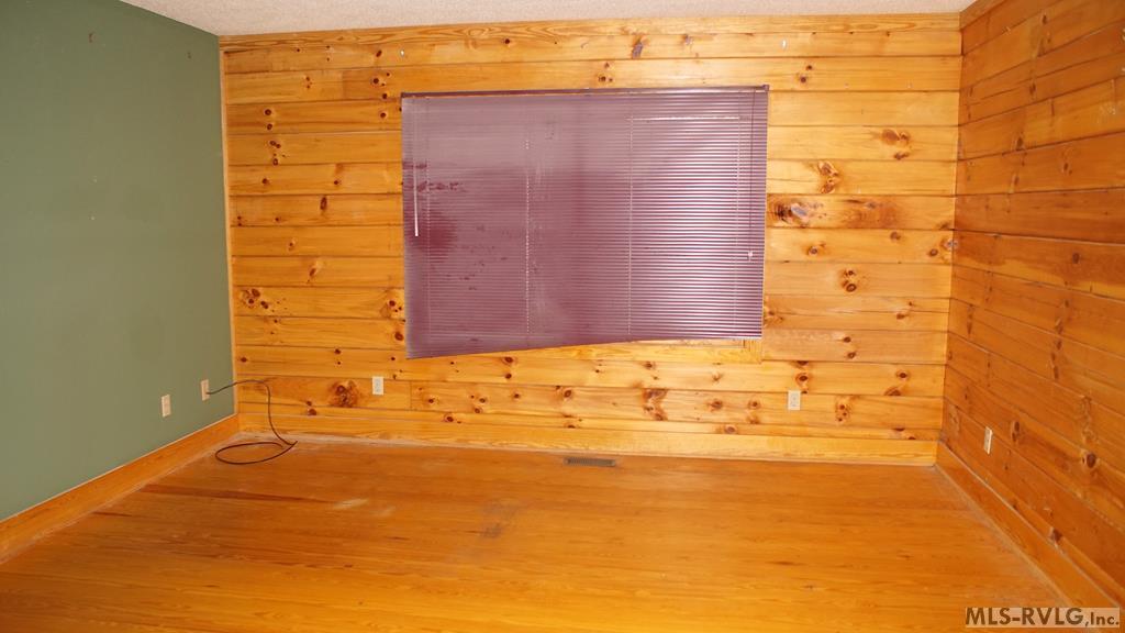 Master bedroom - 202 Waterside Dr, Henrico NC 27842