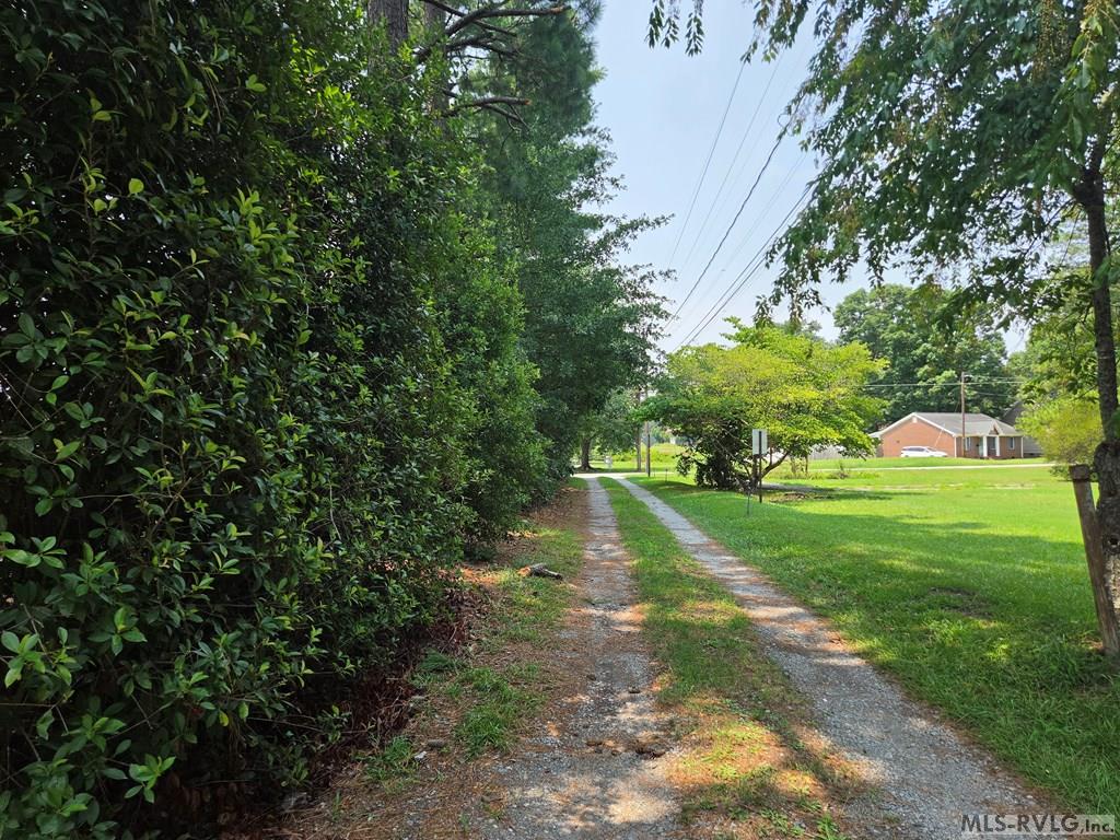 BACK ALLEY B - 829 Allen Avenue, Roanoke Rapids NC 27870